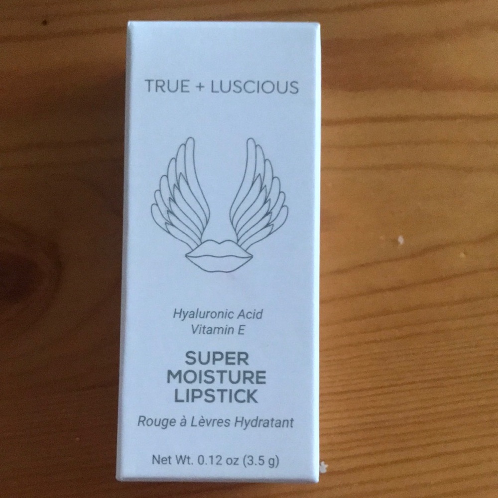 True+Luscious lipstick